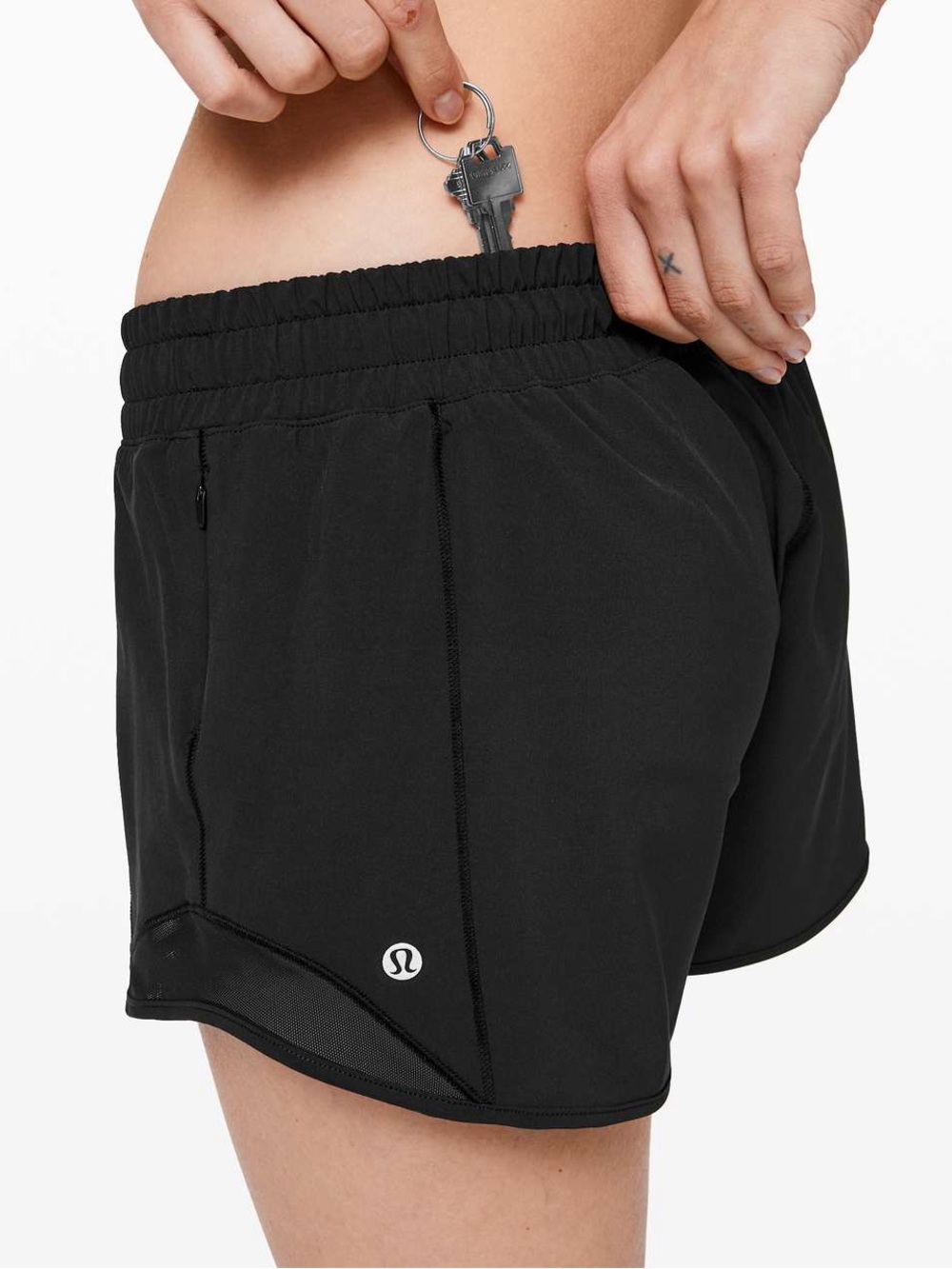 Lululemon Hotty Hot Short II *Long 4"
•Black🖤 - Picture 14 of 15